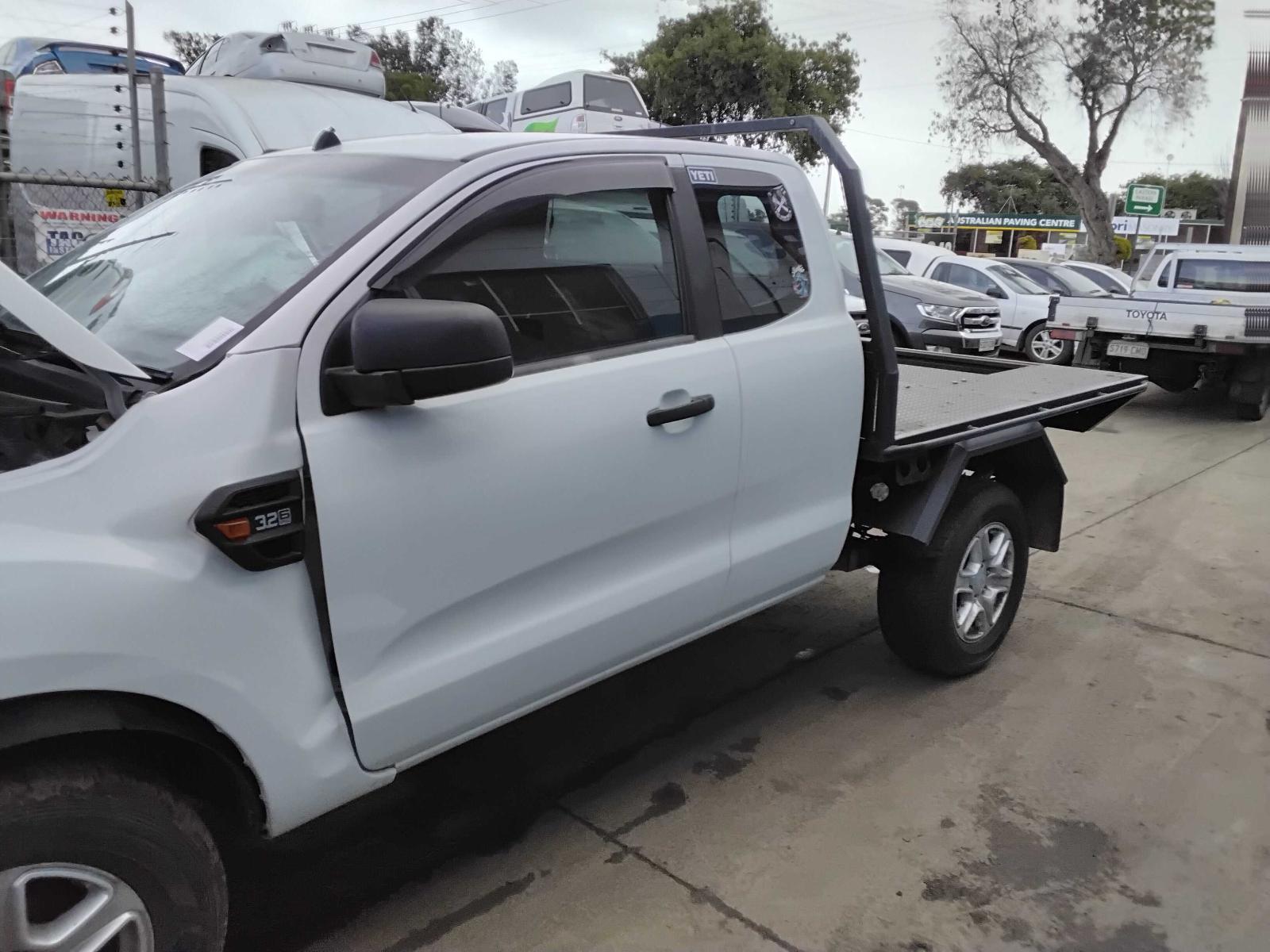 Vehiclexml3377498954343076124.image