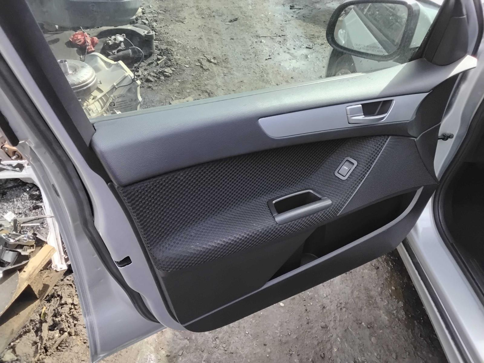 Vehiclexml1773120161380317304.image