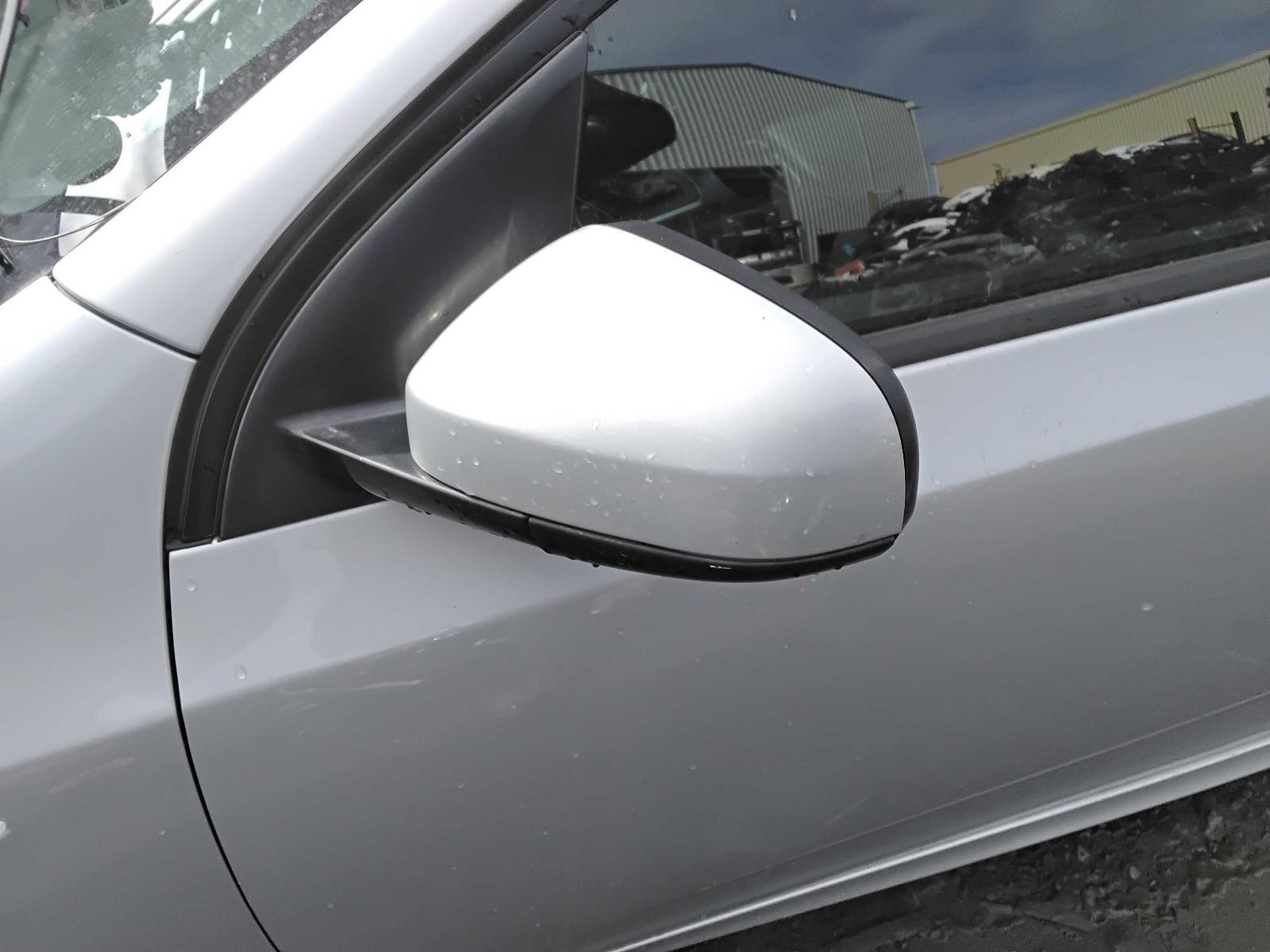 Vehiclexml5667097351499309712.image