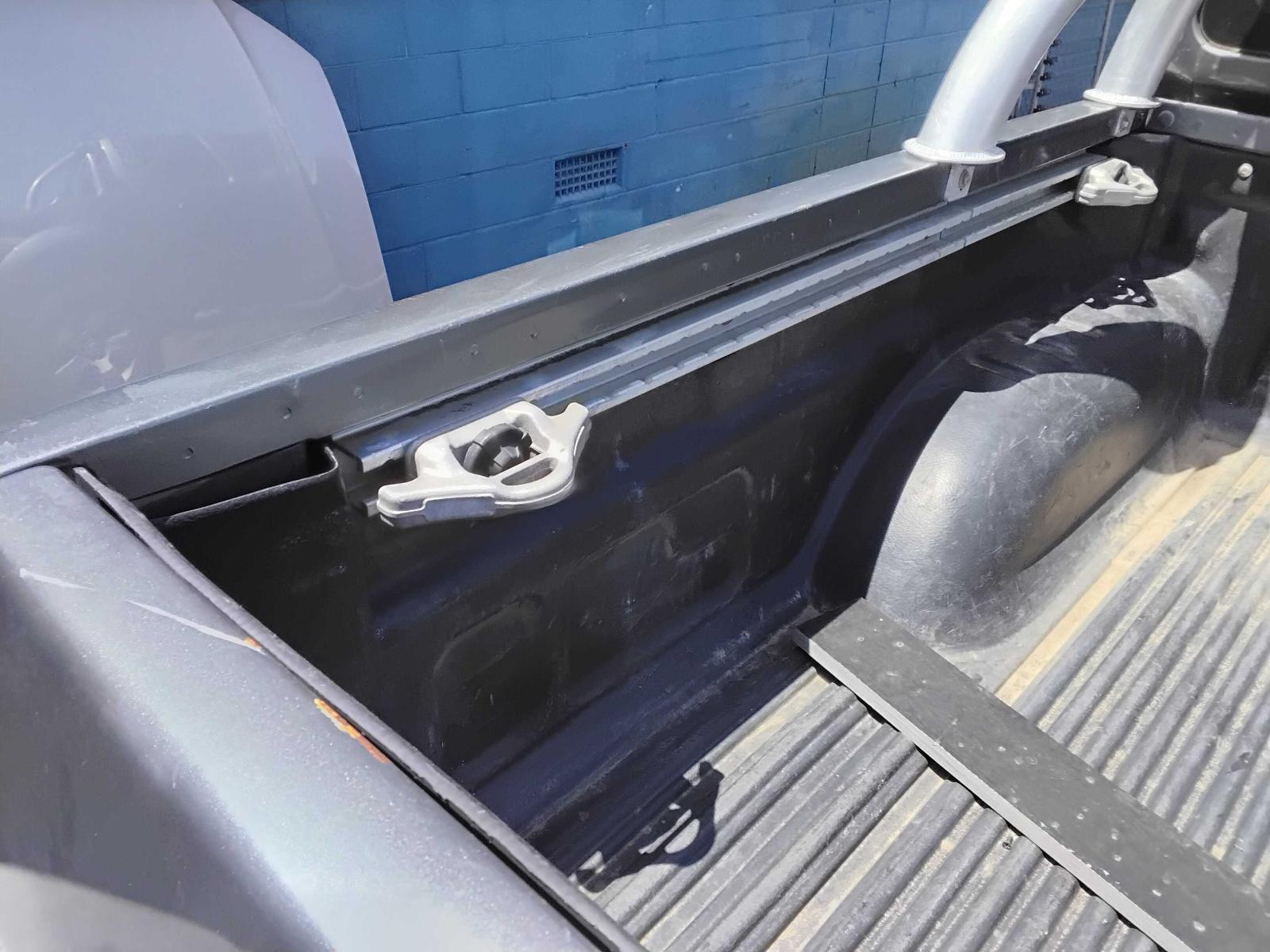 Vehiclexml8373740665418182442.image