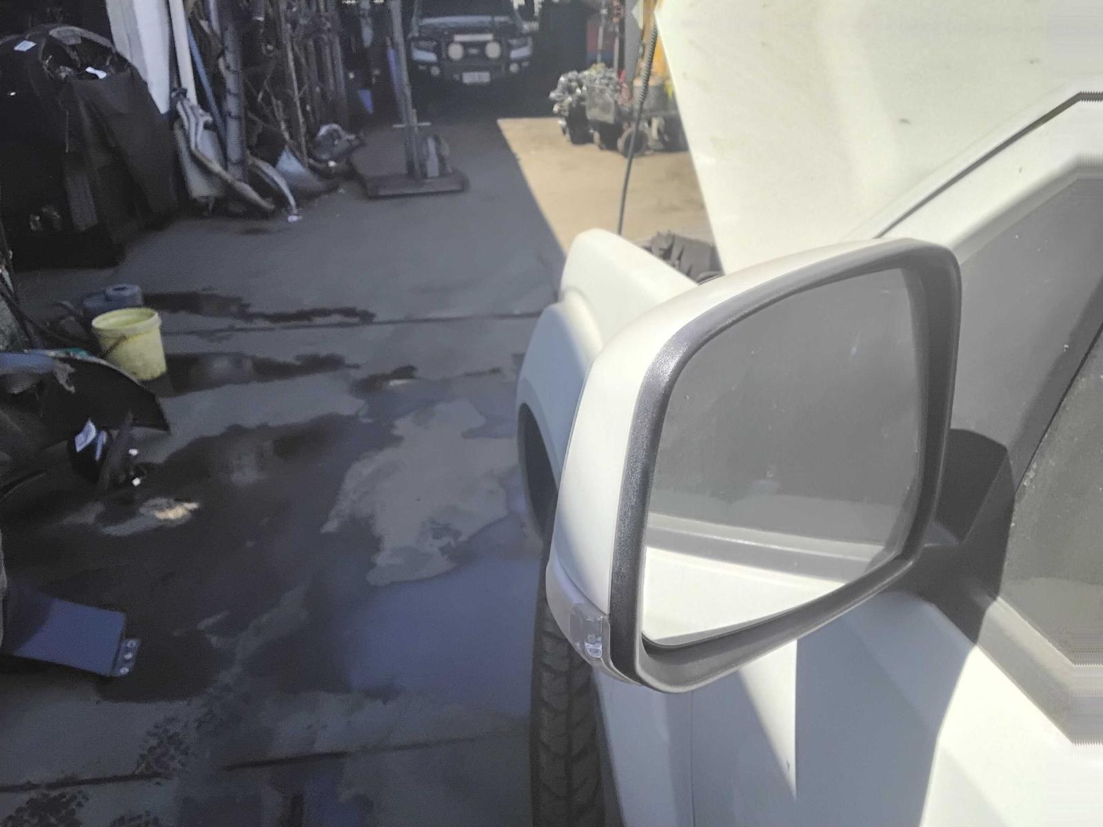 Vehiclexml3369993878179774688.image