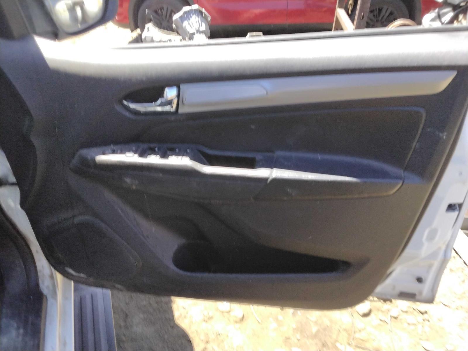 Vehiclexml6714201999341846580.image