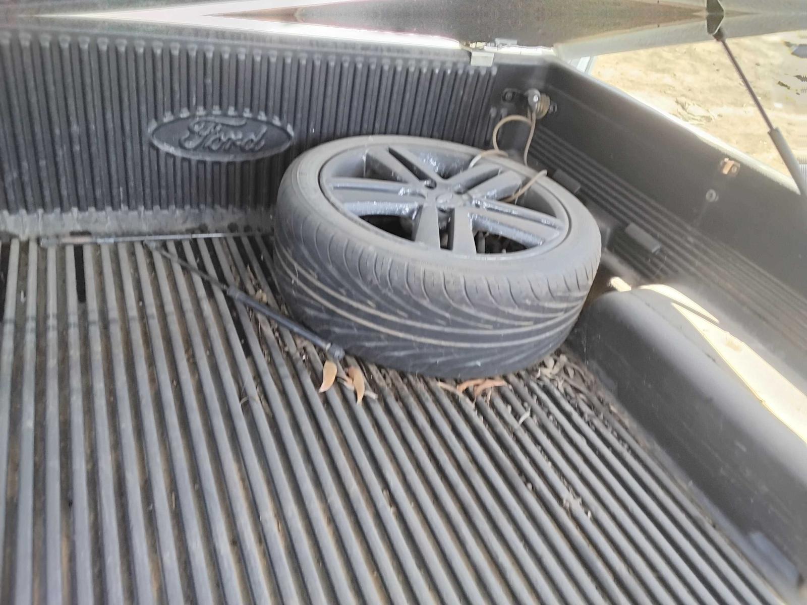 Vehiclexml1472682250211741317.image