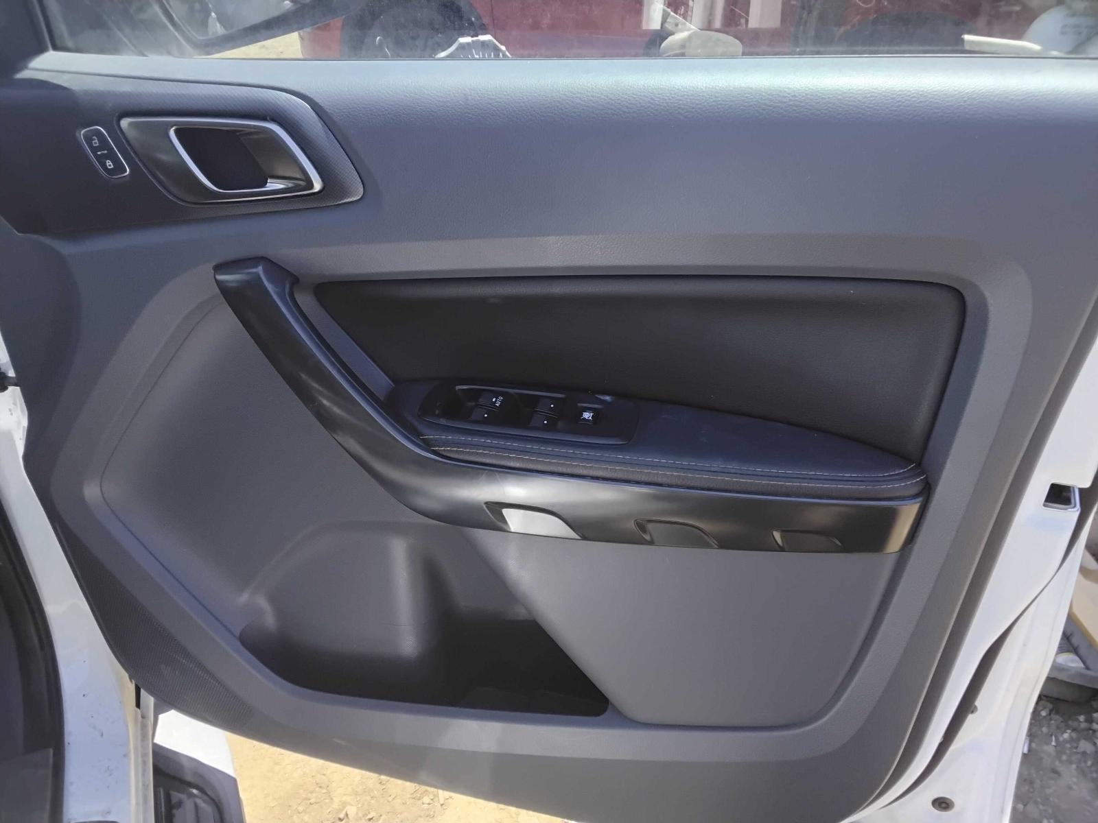 Vehiclexml6172948885217272436.image