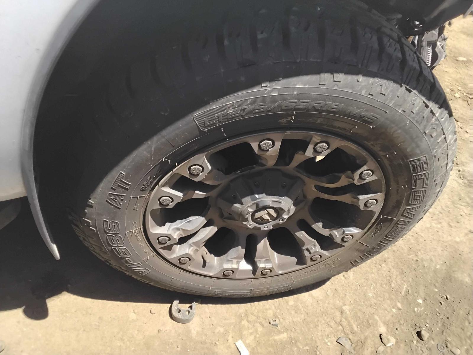 Vehiclexml7107454147551046295.image