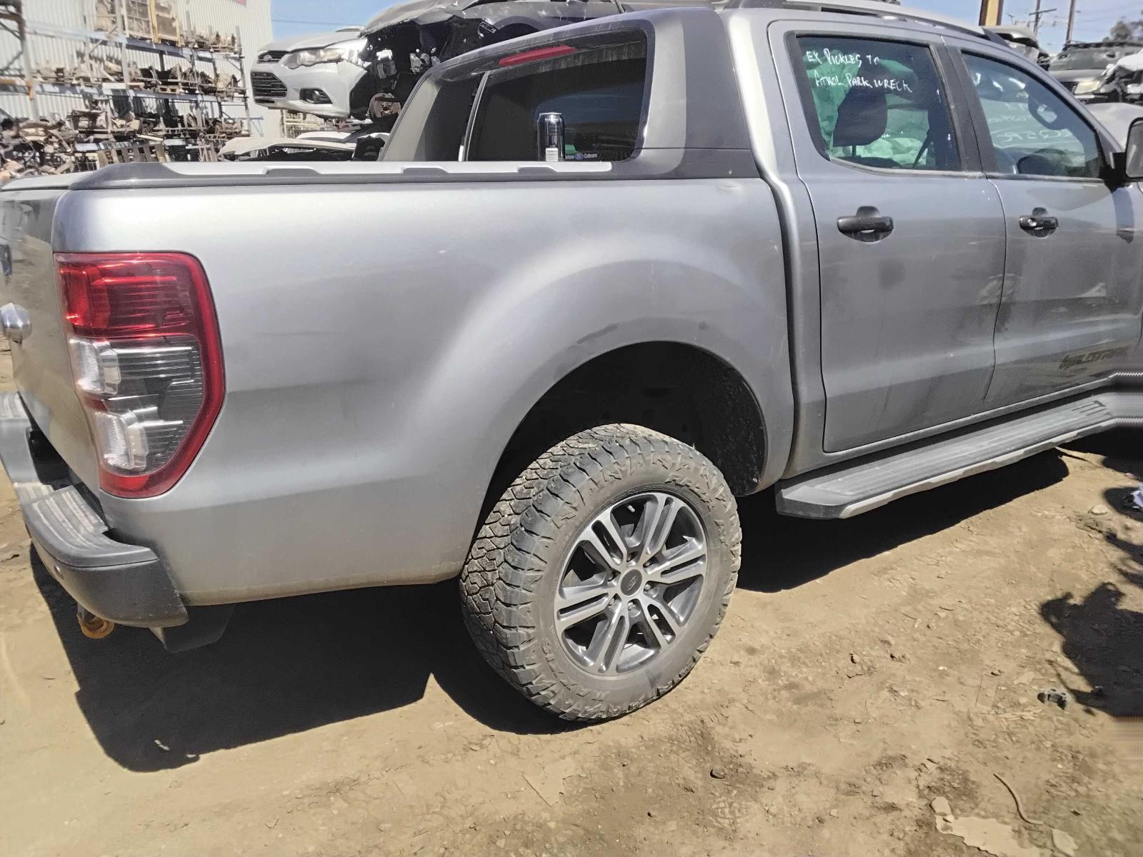 Vehiclexml7735461880071986397.image