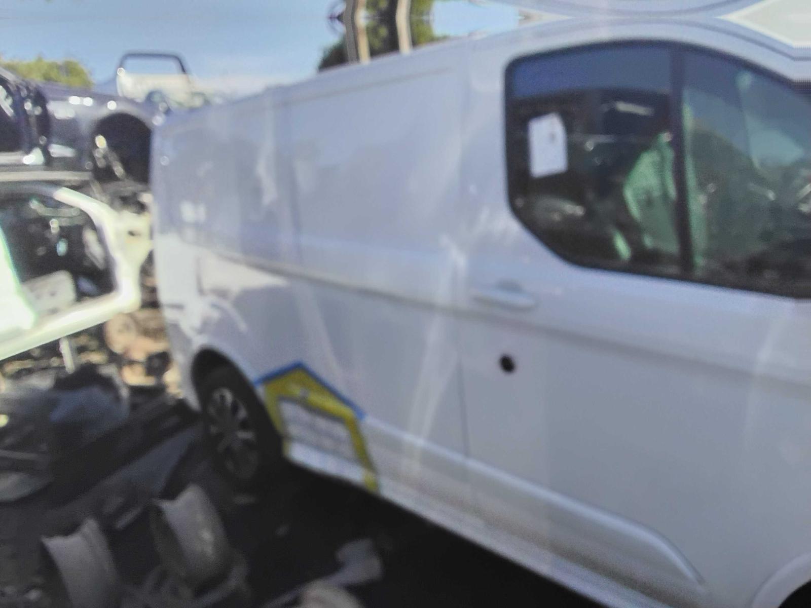 Vehiclexml5607352309818479719.image