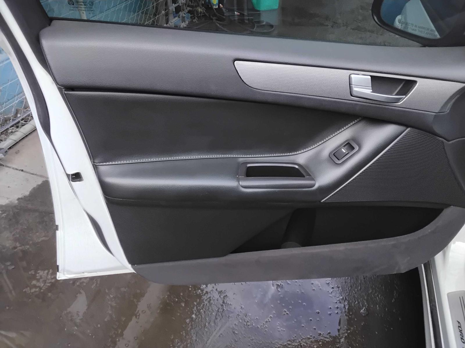 Vehiclexml2368655306969877391.image