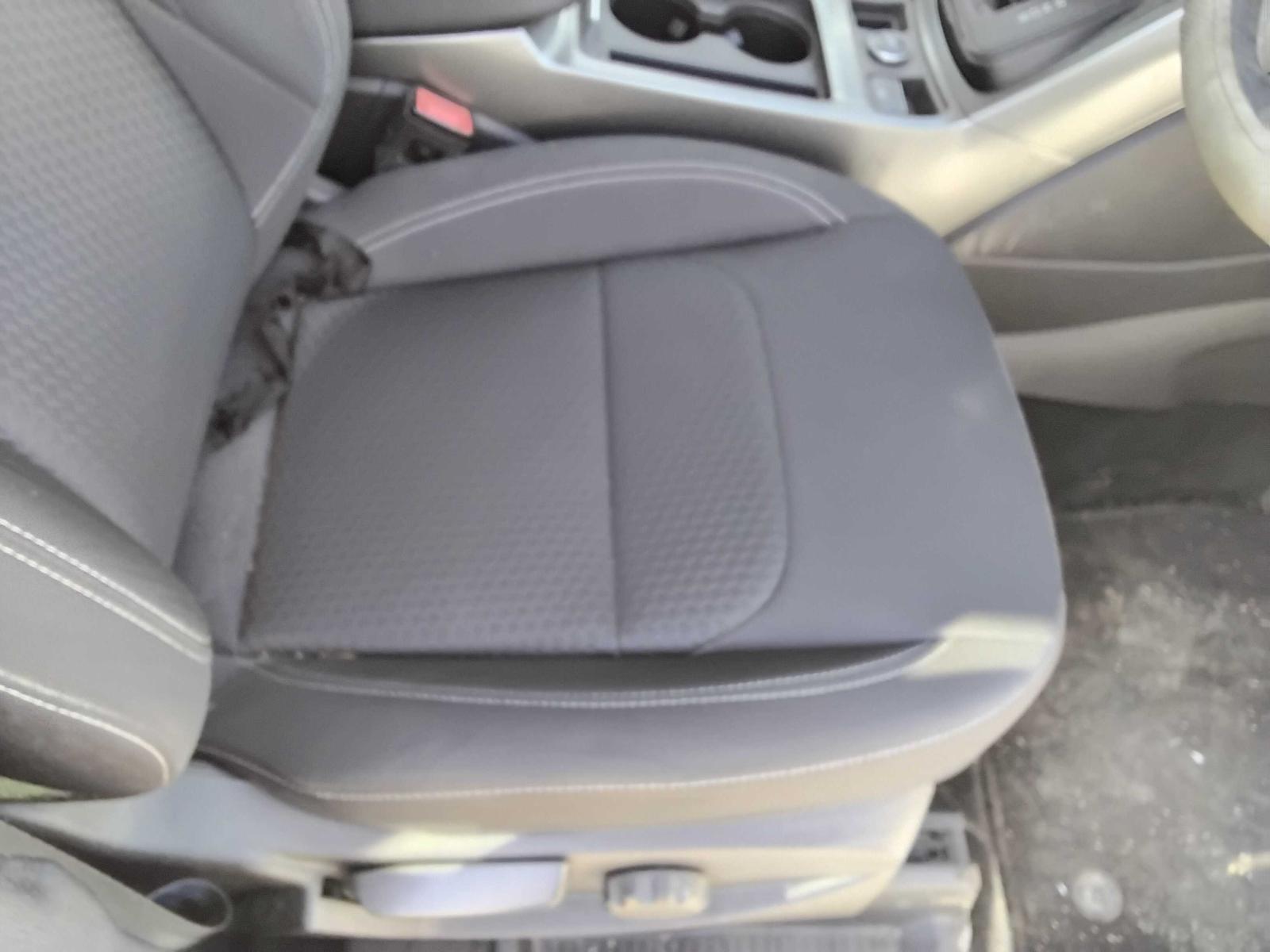 Vehiclexml1267538399367327592.image