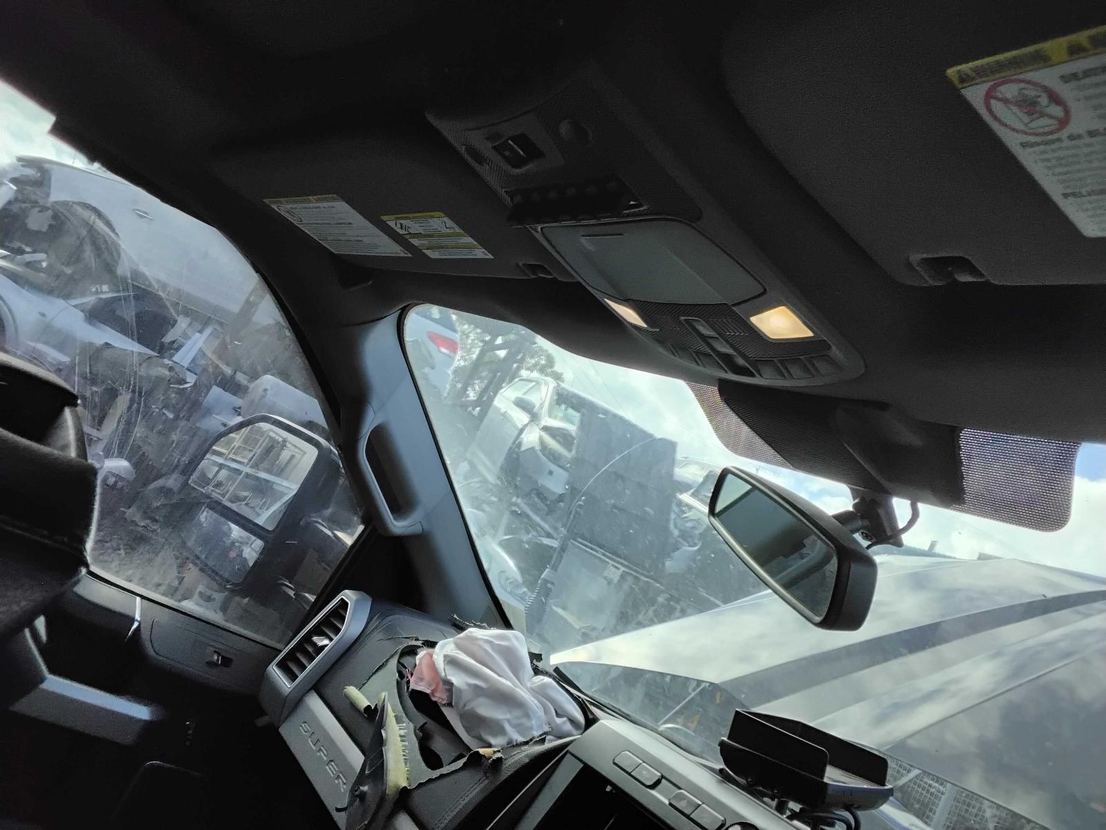 Vehiclexml2577949801603909337.image