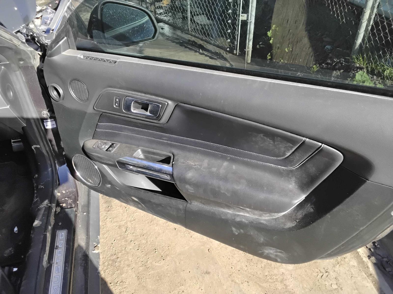 Vehiclexml3232984570589365008.image