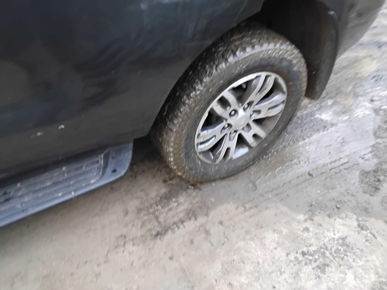 Vehiclexml8736456858597887126.image
