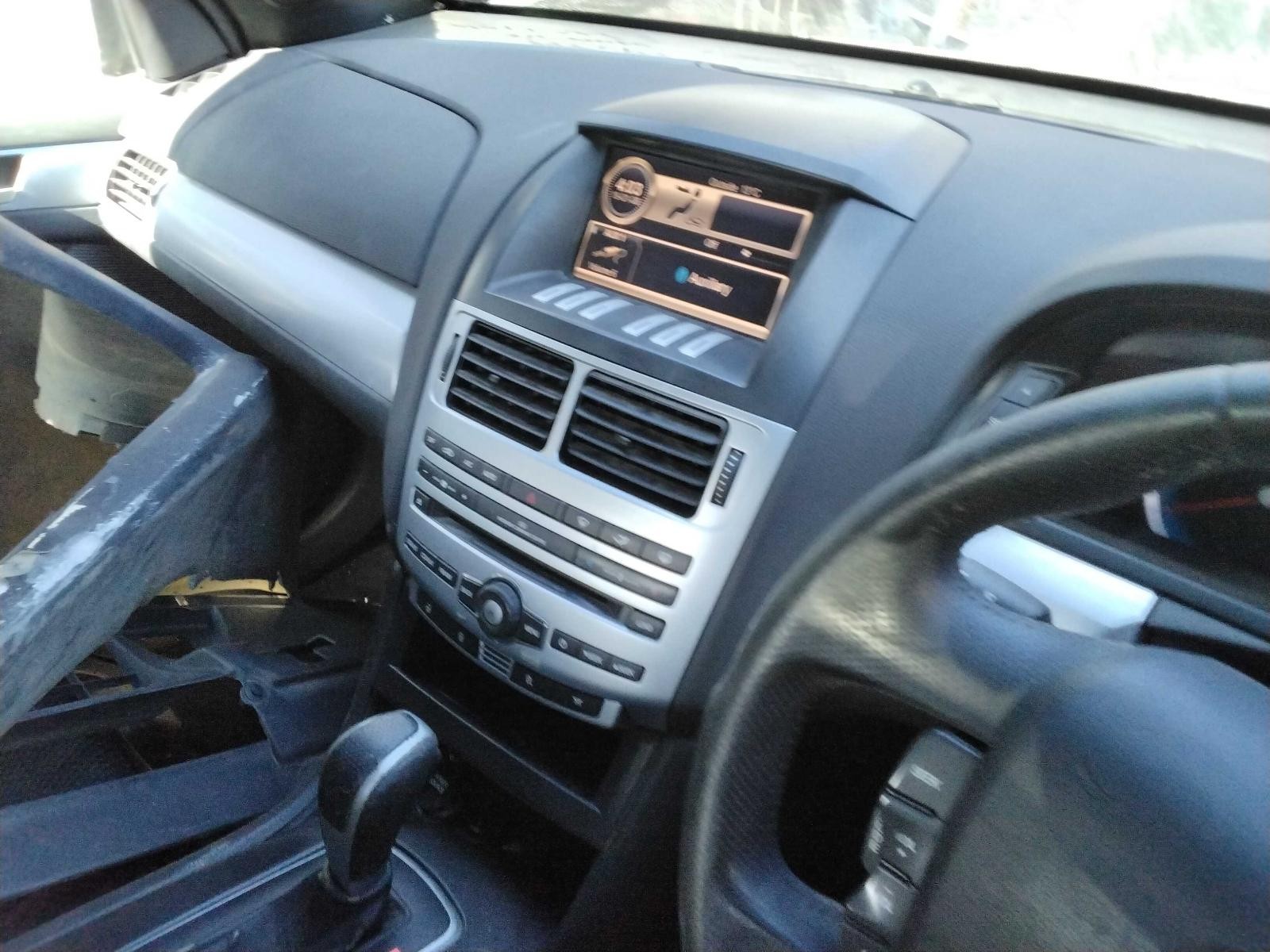 10-2390.jpg 10 2390.jpg