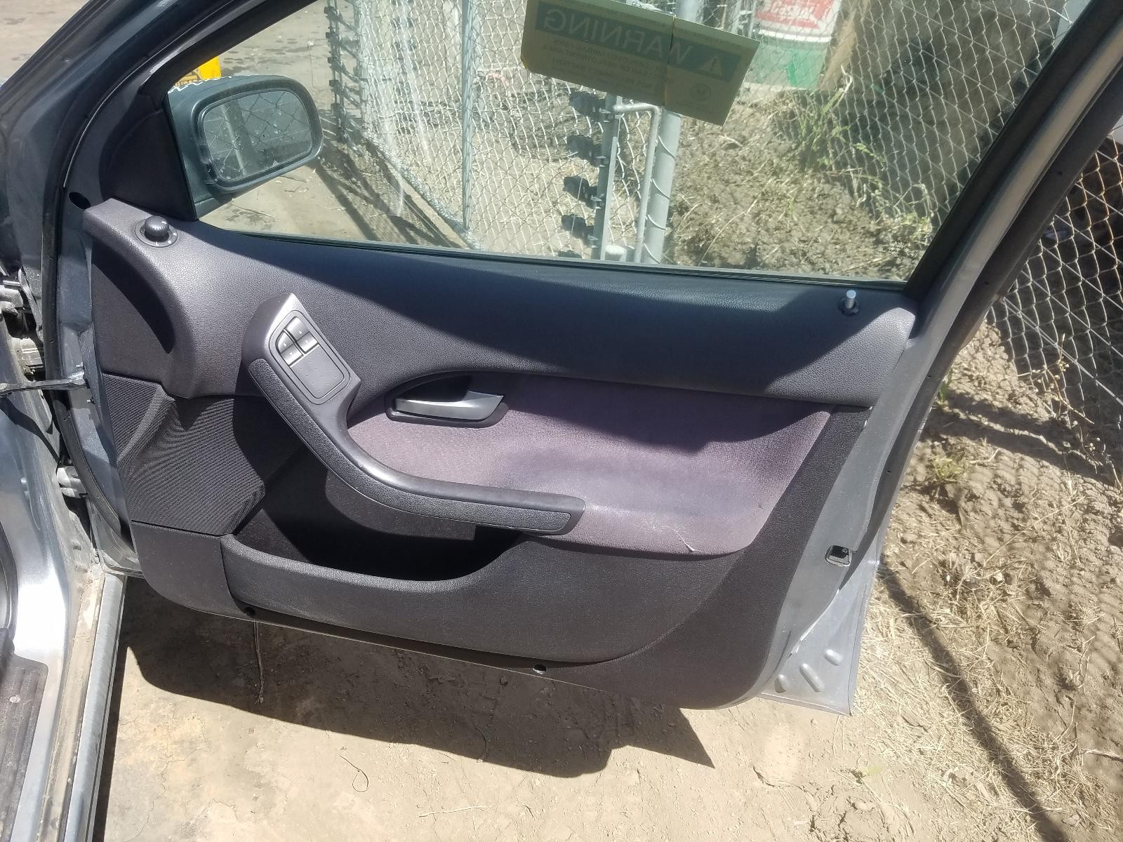10-2475.jpg 10 2475.jpg