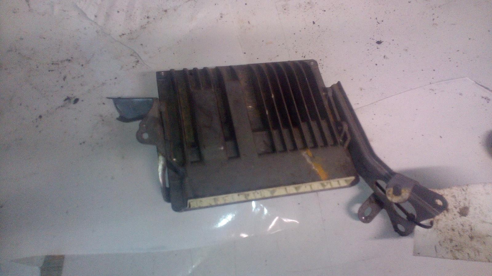 10-3905.jpg 10 3905.jpg