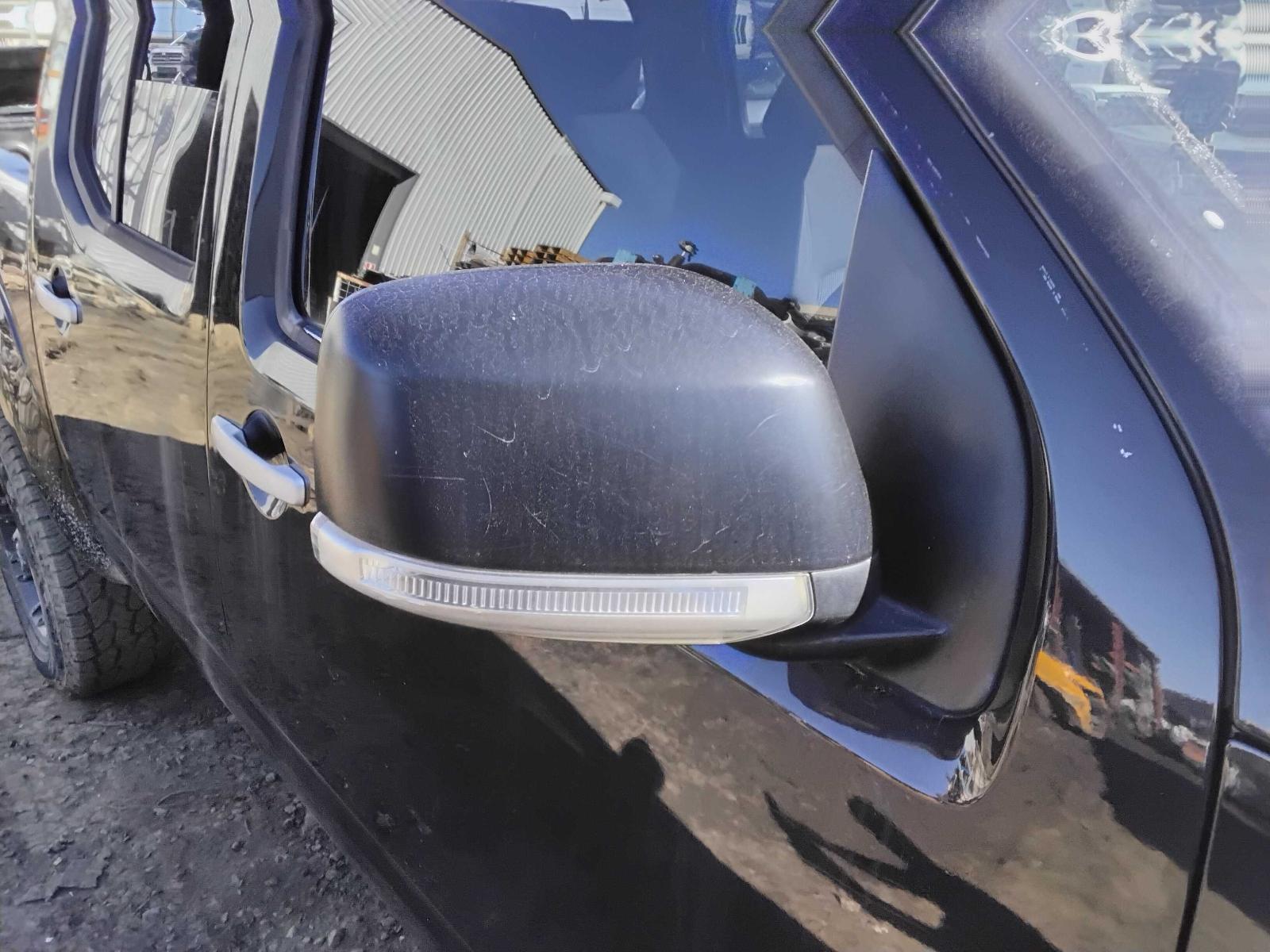 Vehiclexml1672645695311115716.image