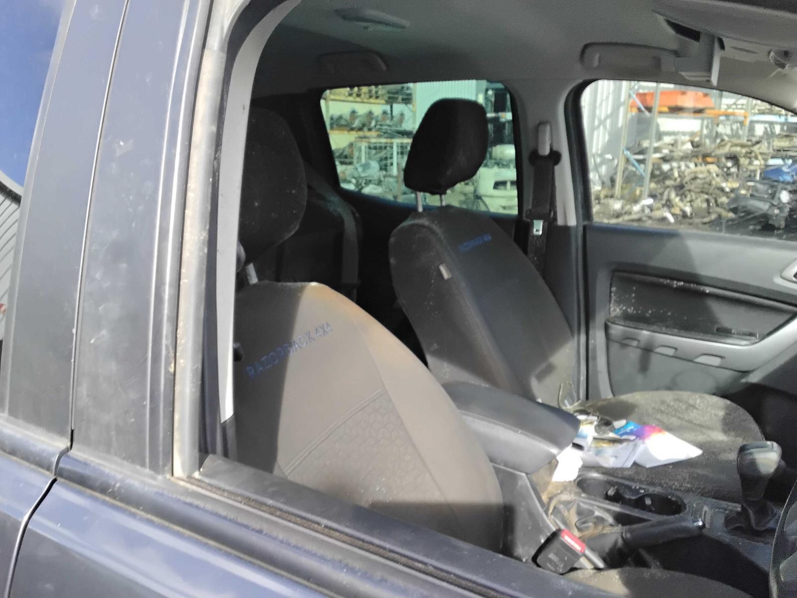 Vehiclexml3237400217885083192.image