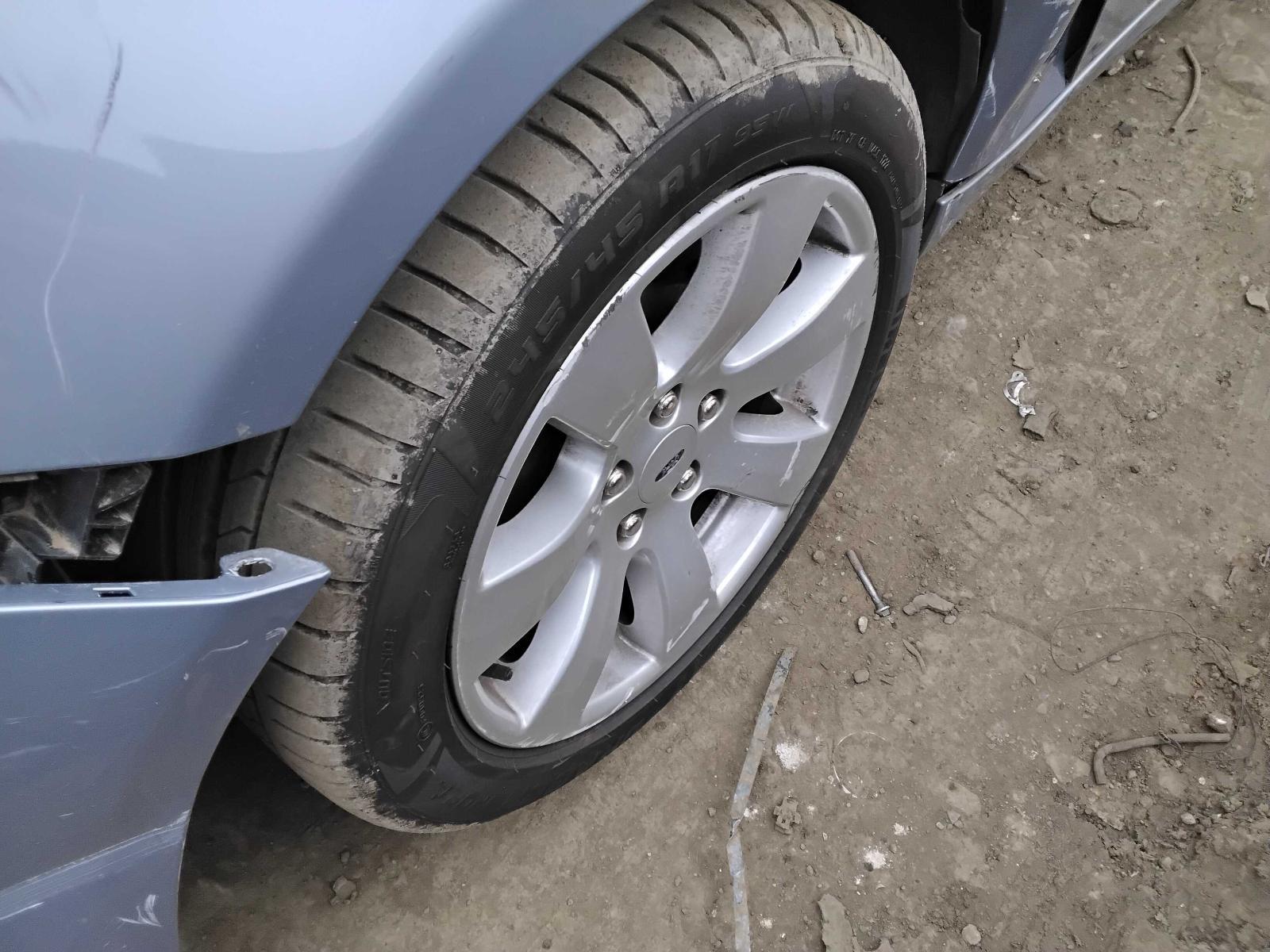 Vehiclexml6950760599944793052.image