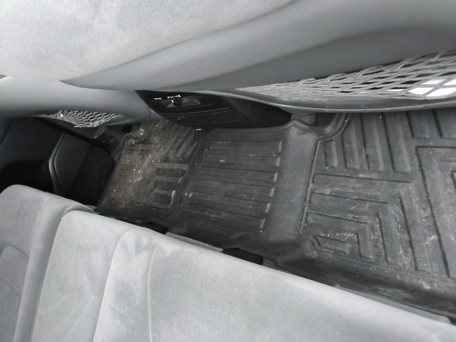 Vehiclexml1516719320443797411.image