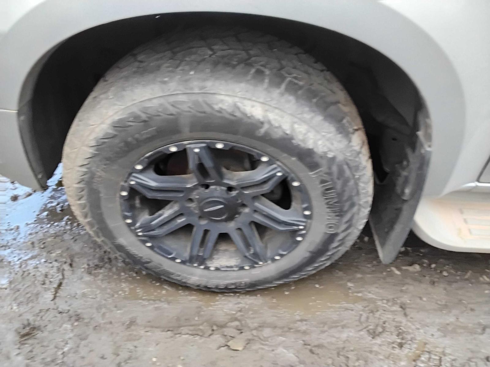 Vehiclexml1602866678916074919.image