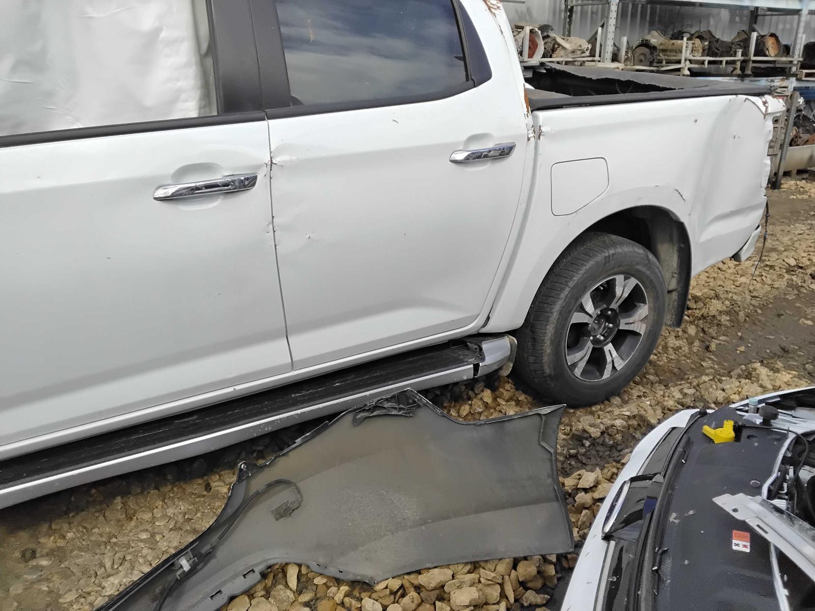 Vehiclexml3152903712577507623.image