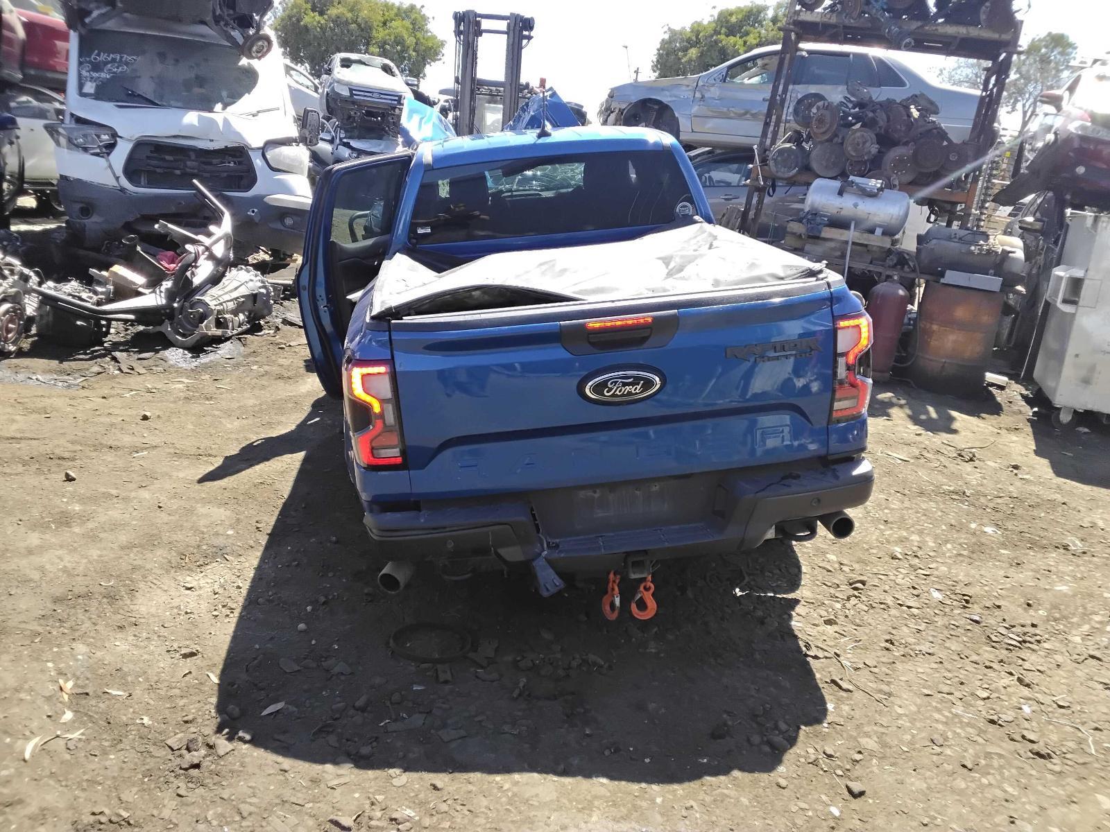 Vehiclexml4450620195923770325.image