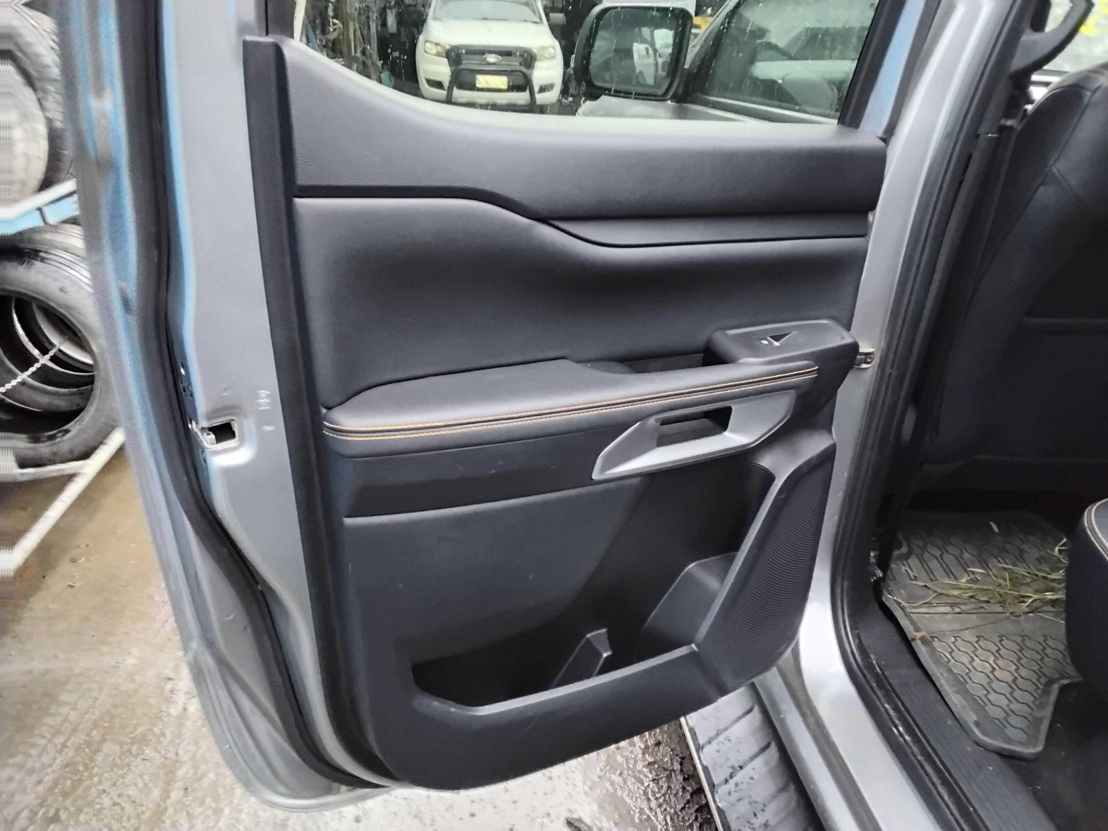 Vehiclexml71932490361137944.image