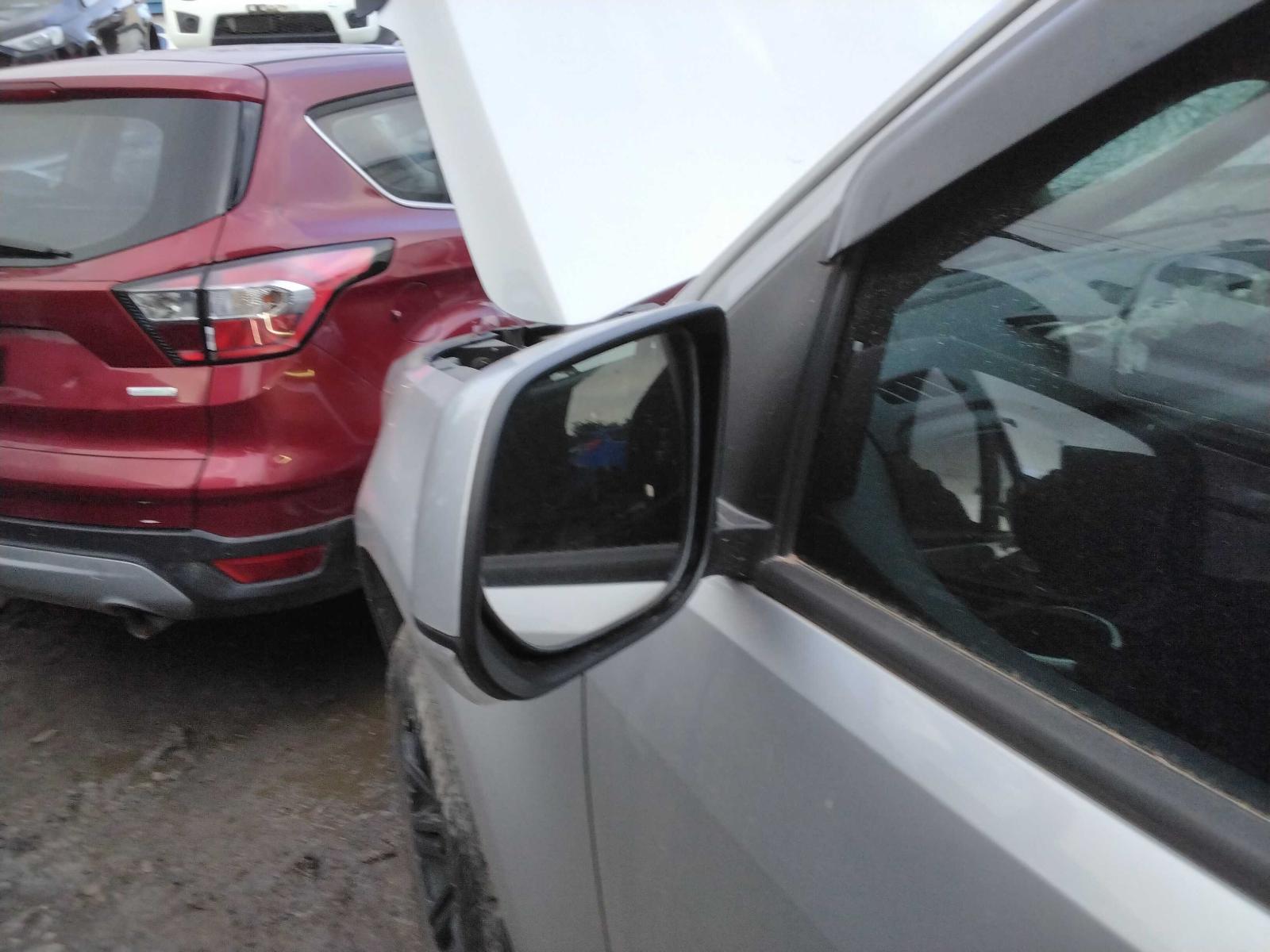 Vehiclexml8690381678124461921.image