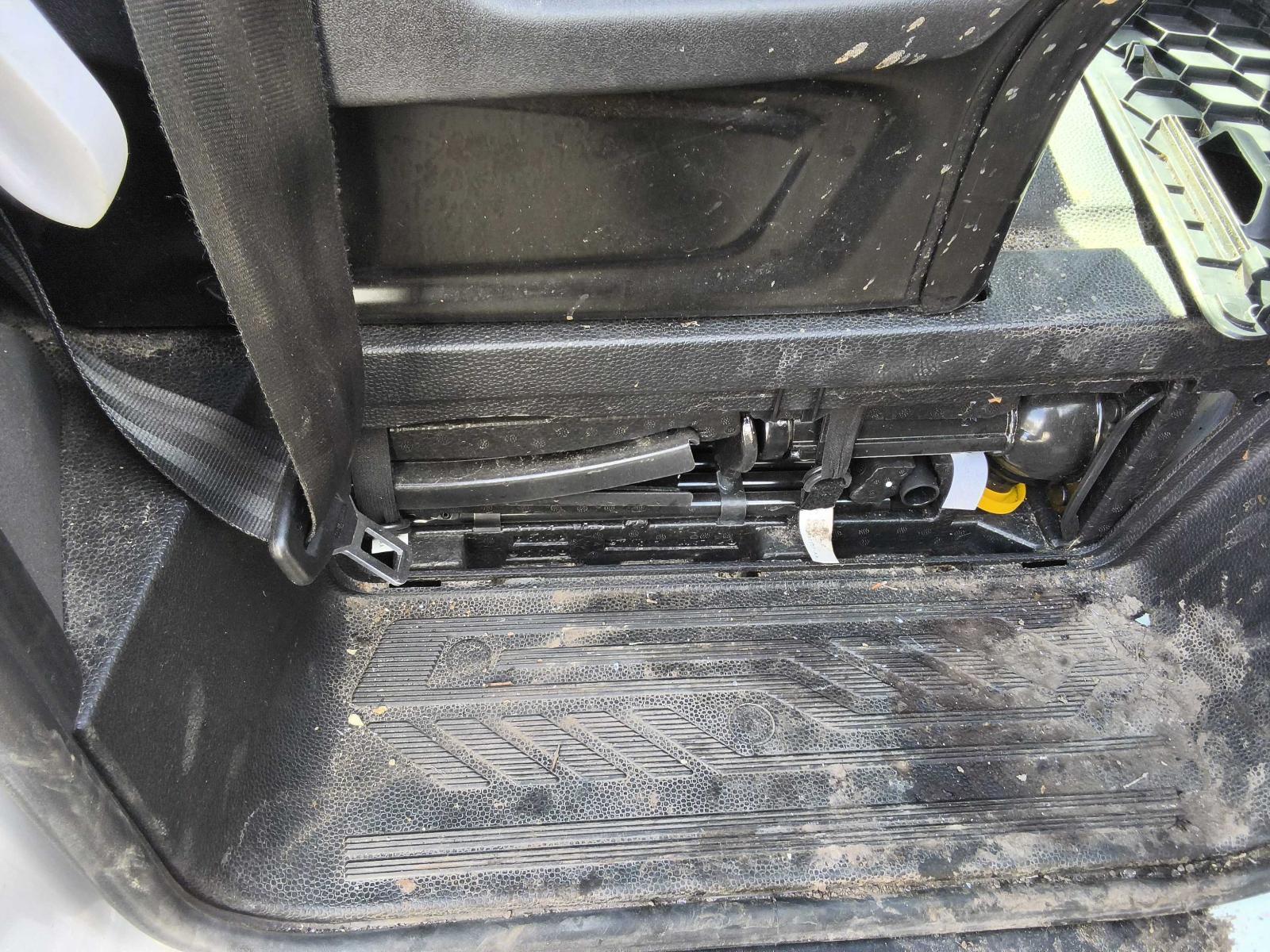 Vehiclexml1214885032163420028.image