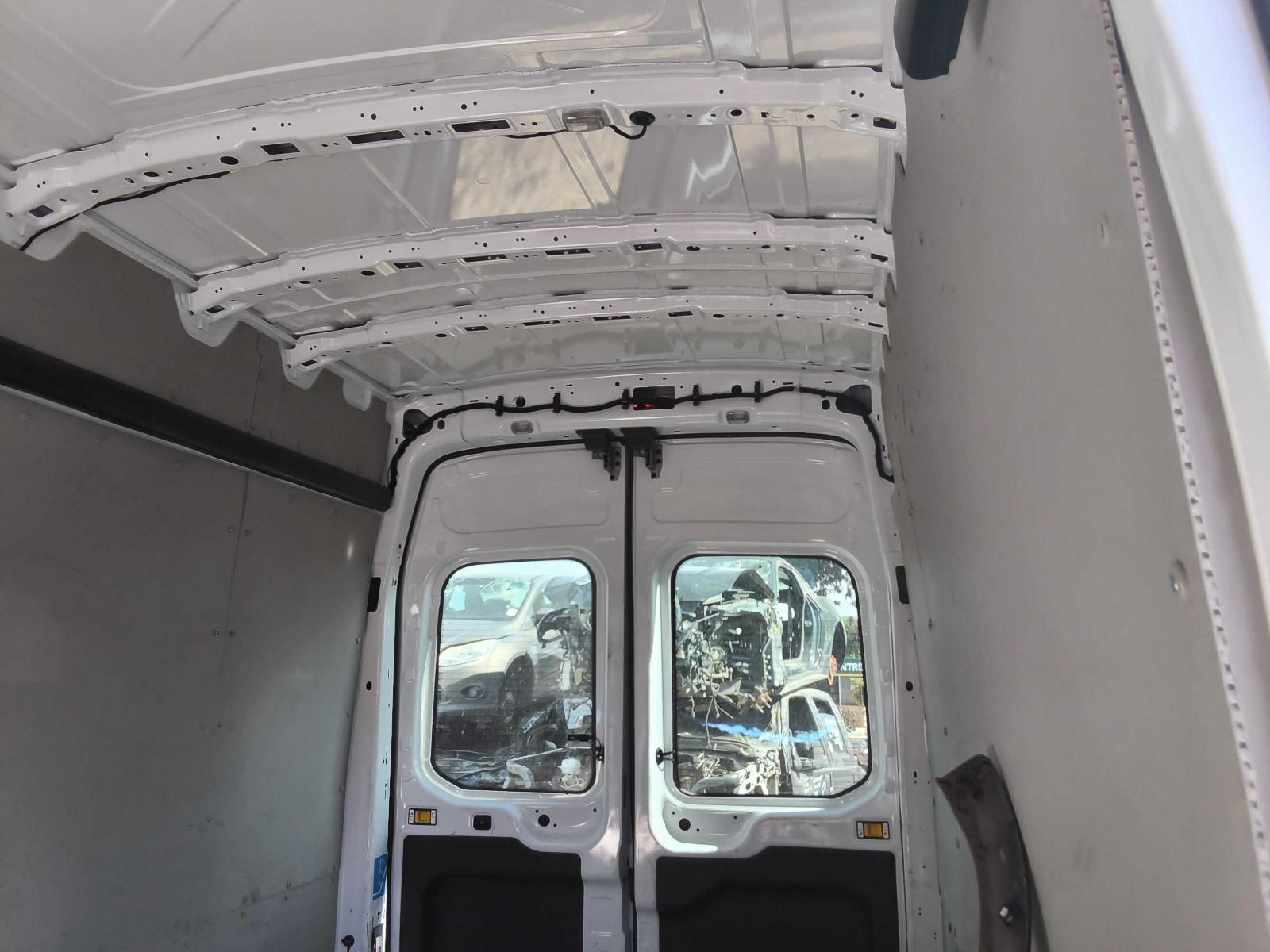 Vehiclexml2836076797734548331.image