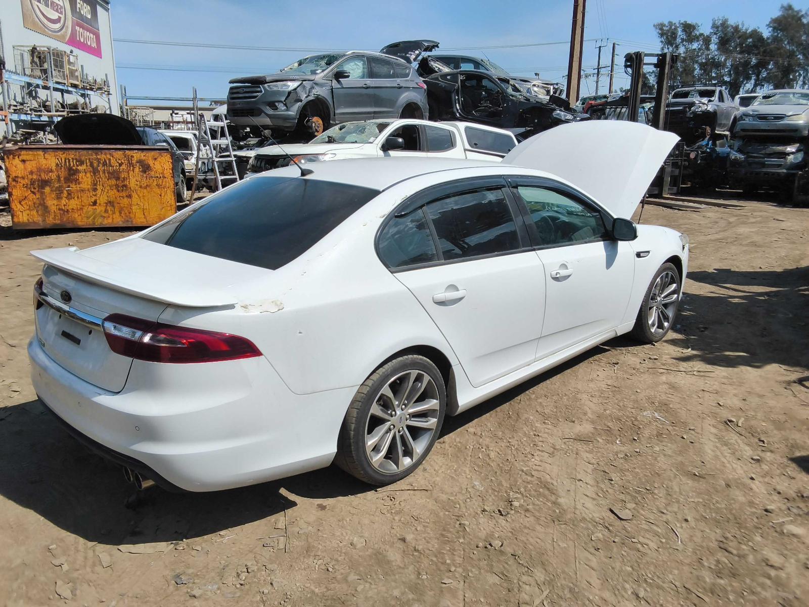 Vehiclexml3525911878916199774.image