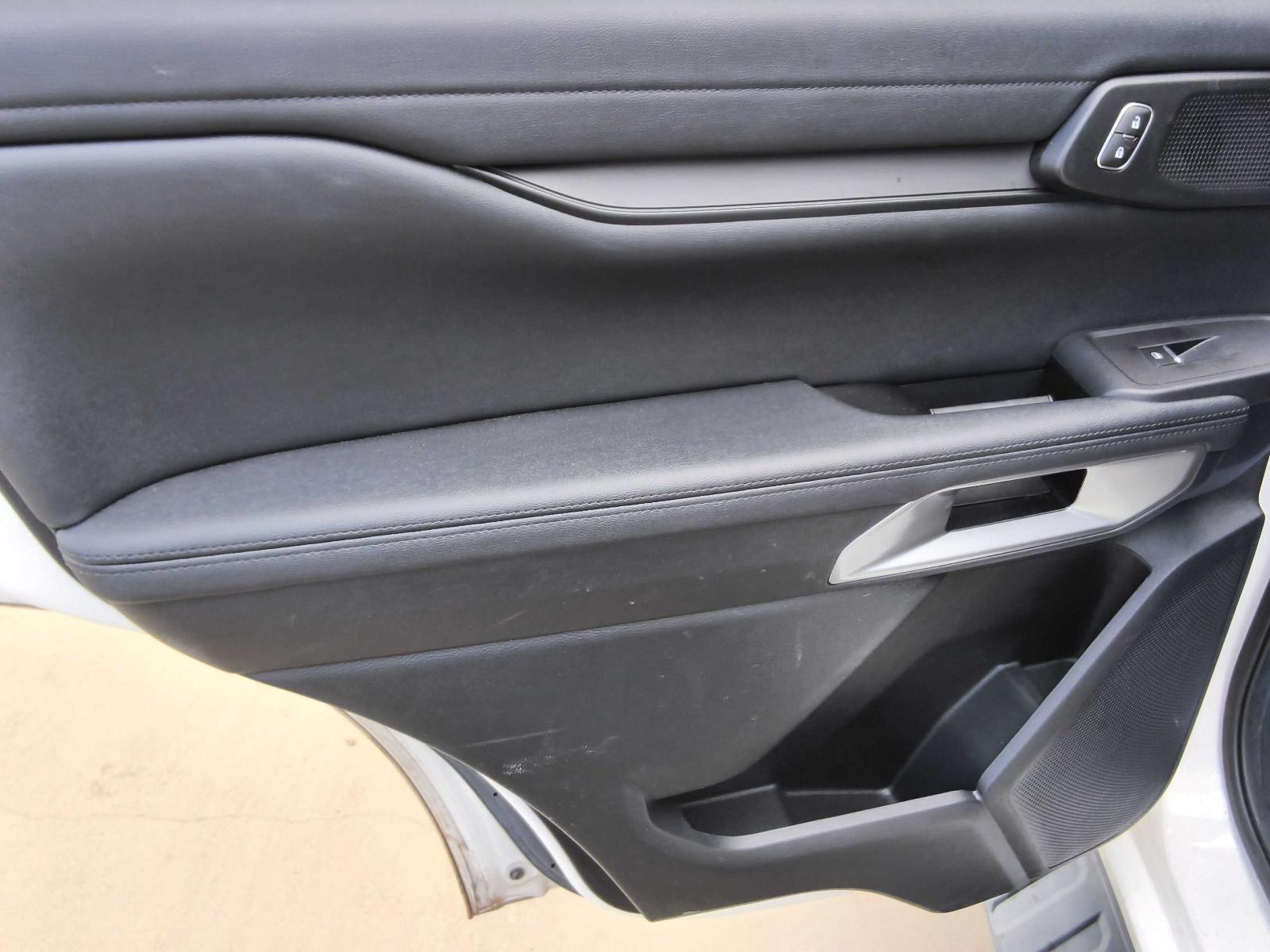 Vehiclexml3547685323108599968.image