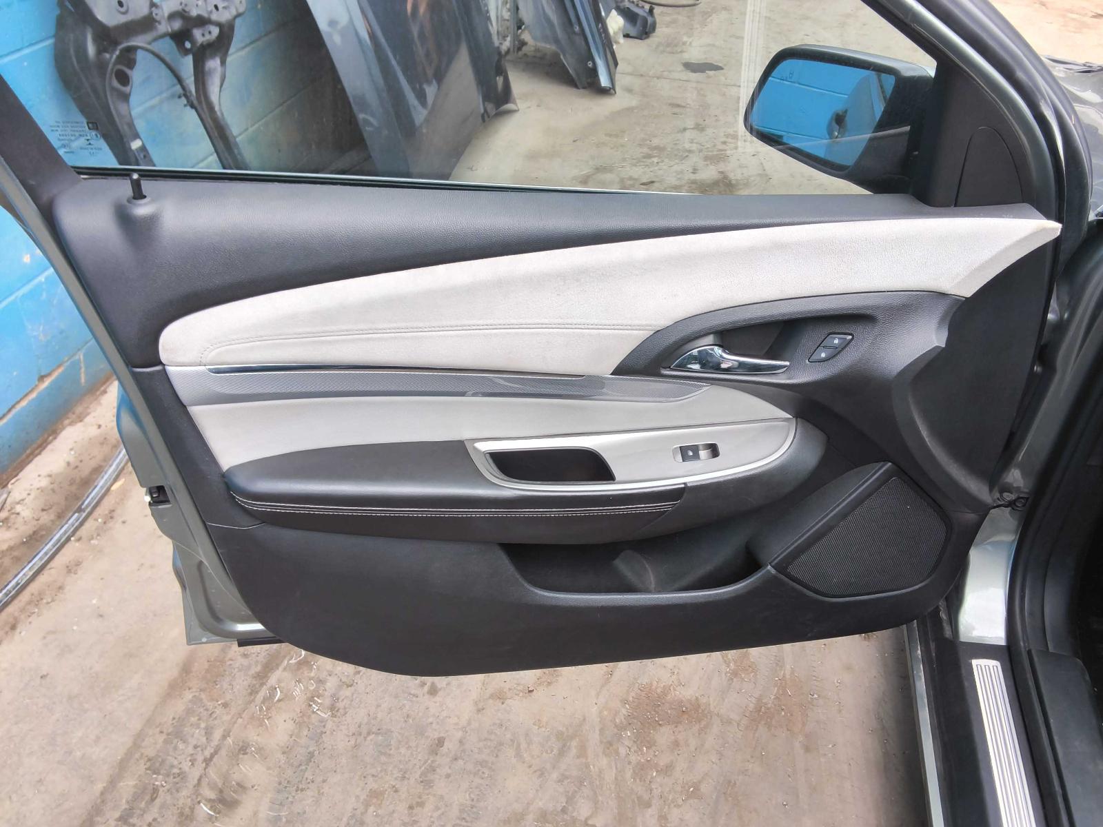 Vehiclexml3708338767145978467.image
